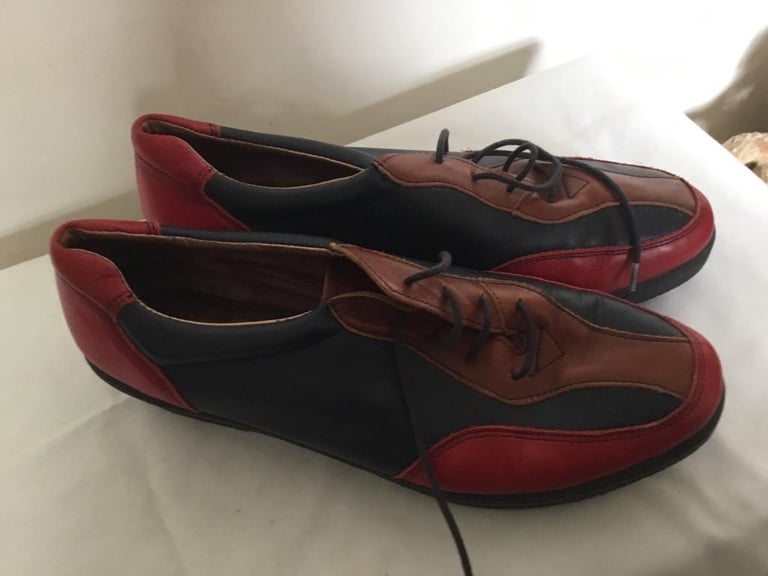 LEATHER LACE UP SHOES  (ROHDE)