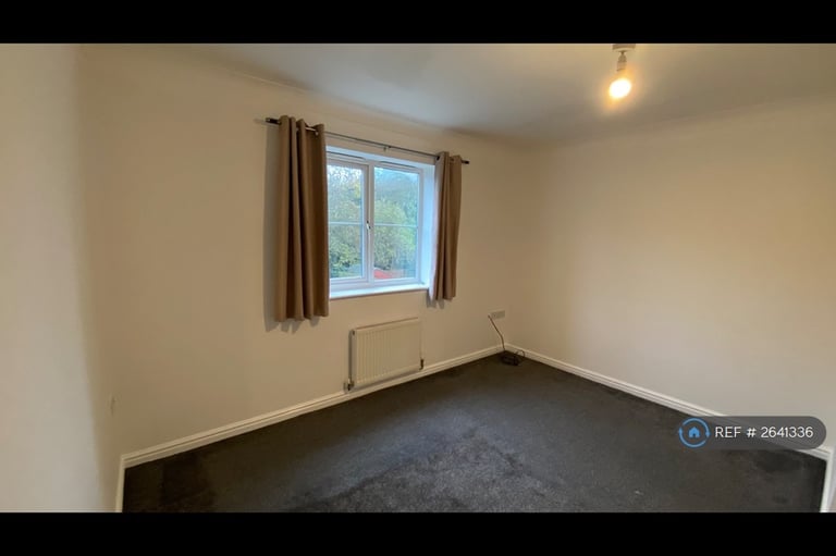 2 bedroom house in Stanks Drive, Leeds, LS14 (2 bed) (#2641336)