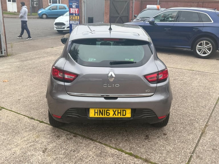 2016 Renault Clio 1.5 dCi 90 Dynamique Nav 5dr Auto HATCHBACK DIESEL Automatic