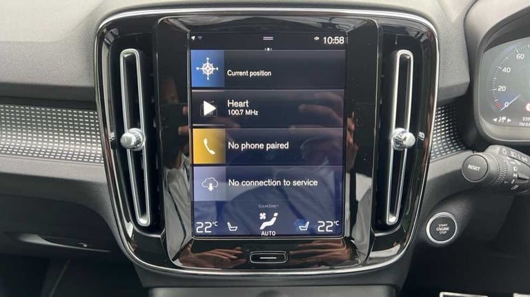 2020 Volvo XC40 2.0 D3 R DESIGN 5dr Geartronic SUV Diesel Automatic