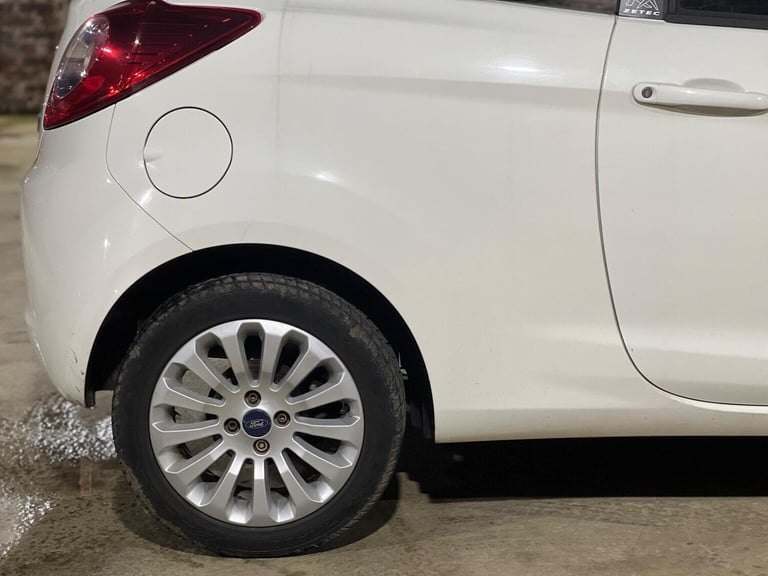 FORD KA 1.2 Zetec Euro 5 (s/s) 3dr 2014