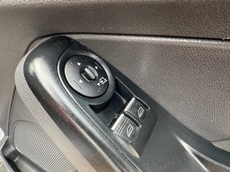 2015 Ford Fiesta 1.0T EcoBoost Zetec S Hatchback 3dr Petrol Manual Euro 6 (s/s) (125 ps) Hatchbac...