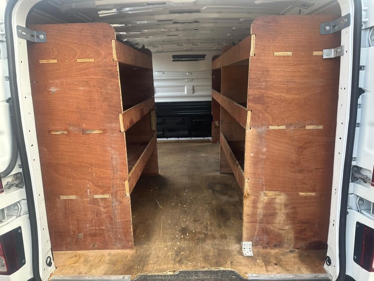 2022 Renault Trafic 2.0 dCi Blue LL30 Sport L2 H1 Euro 6 (s/s) 5dr PANEL VAN Diesel Manual