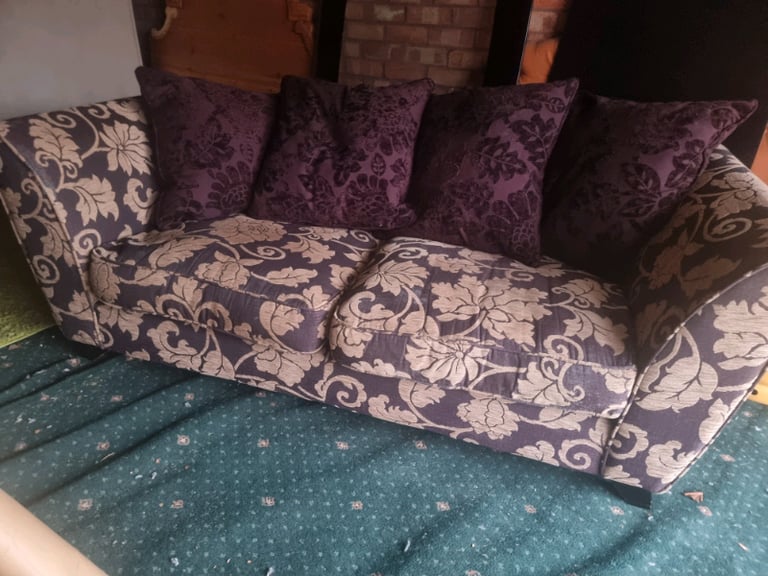 3 seaters dfs sofa | in Hayling Island, Hampshire | Gumtree