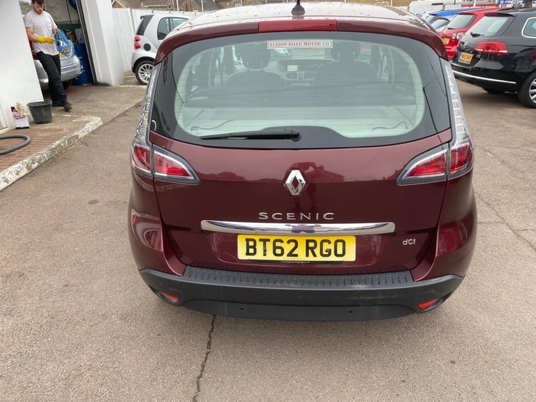 2013 Renault Scenic 1.5 dCi Dynamique TomTom 5dr MPV Diesel Manual