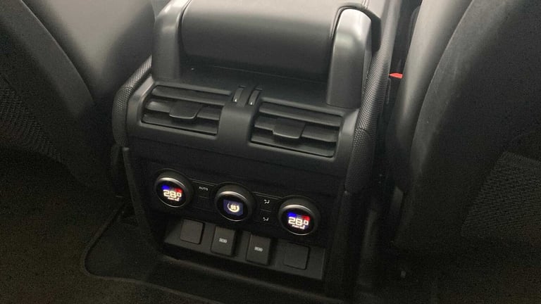 2023 Land Rover Defender 5.0 P525 V8 Carpathian Edition 90 3dr Auto ESTATE PETROL Automatic