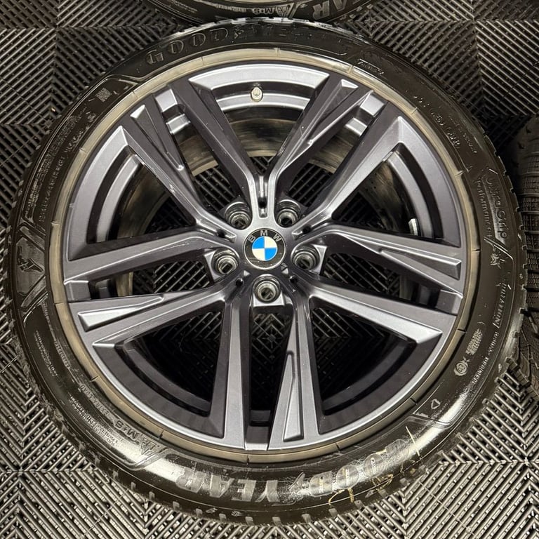 18'' GENUINE BMW 4 SERIES I4 853 G26 G22 G23 ALLOY WHEELS WINTER TYRES ALLOYS
