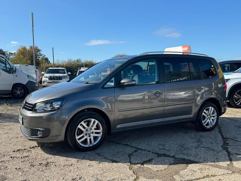2015 Volkswagen Touran 2.0 TDI BlueMotion Tech SE 5dr DSG MPV DIESEL Automatic