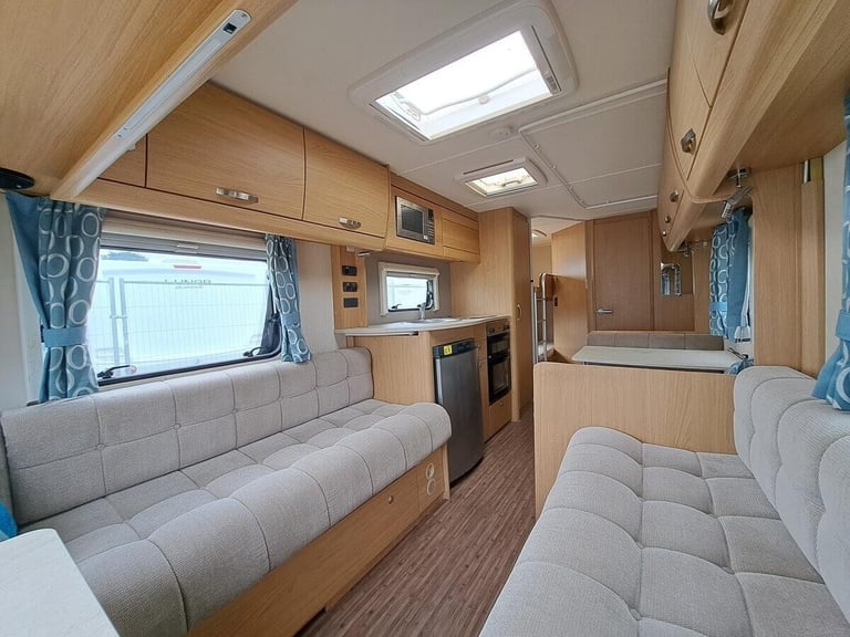 2014 Compass Corona 576