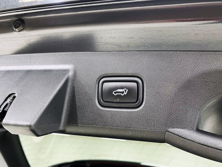 2023 Hyundai TUCSON 1.6 h T-GDi 13.8kWh Ultimate SUV 5dr Petrol Plug-in Hybrid Auto 4WD Euro 6  E...