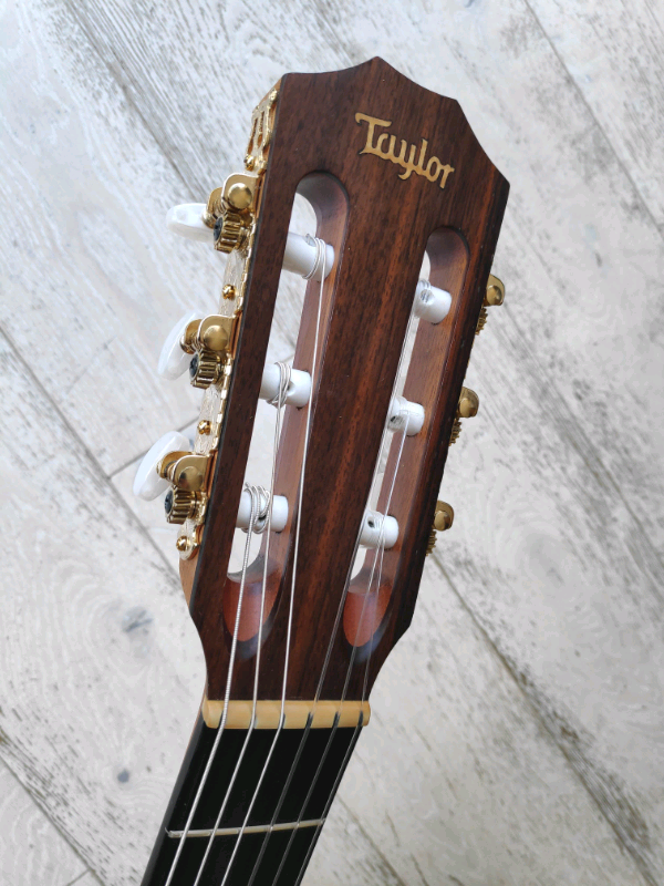 Taylor NS32CE classical (312ce-N) Crossover electro acoustic guitar