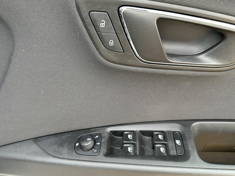 2015 SEAT Leon 1.2 TSI SE Euro 6 (s/s) 5dr HATCHBACK Petrol Manual