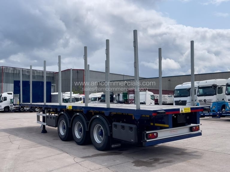 MONTRACON FLATBED 40FT TRI AXLE TRAILER