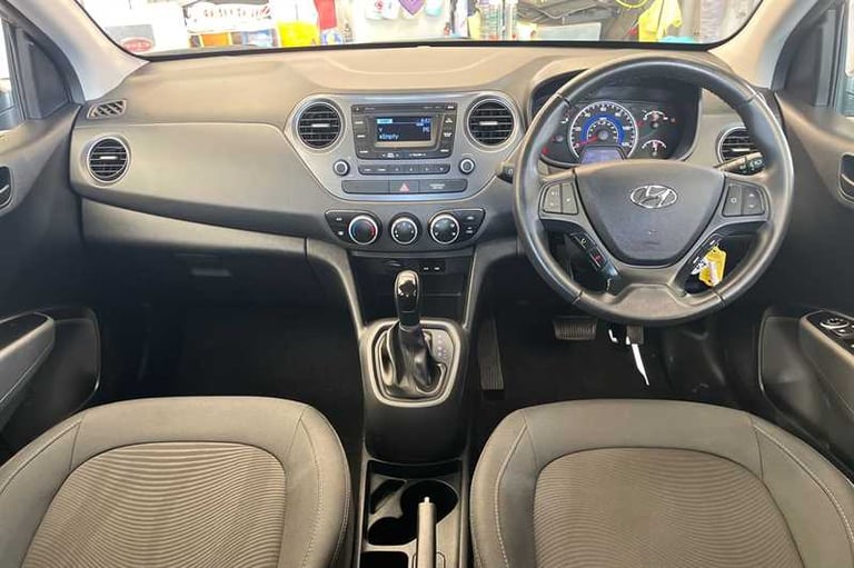 2019 Hyundai i10 1.2 SE Hatchback 5dr Petrol Auto Euro 6 (87 ps) Hatchback Petrol Automatic
