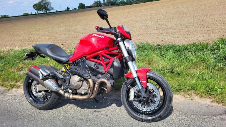 2015 65 DUCATI M821 MONSTER ABS NAKED RED M 821 HISTORY NEW MOT