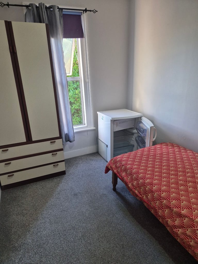 Single room for rent in Bexleyheath Da7! 