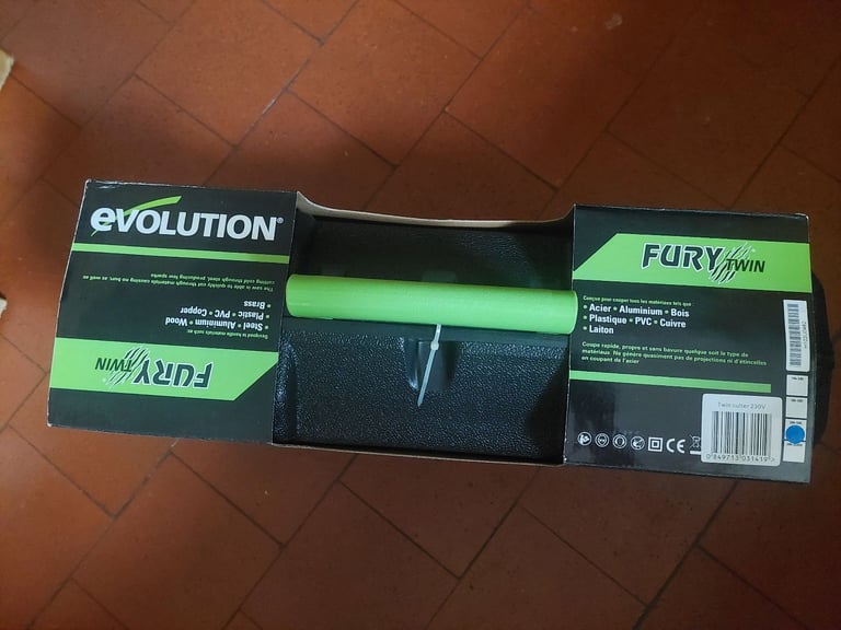EVOLUTION FURY TWIN BLADE 125MM MULTIPURPOSE BLADE EXCELLENT TOOL NEW IN BOX
