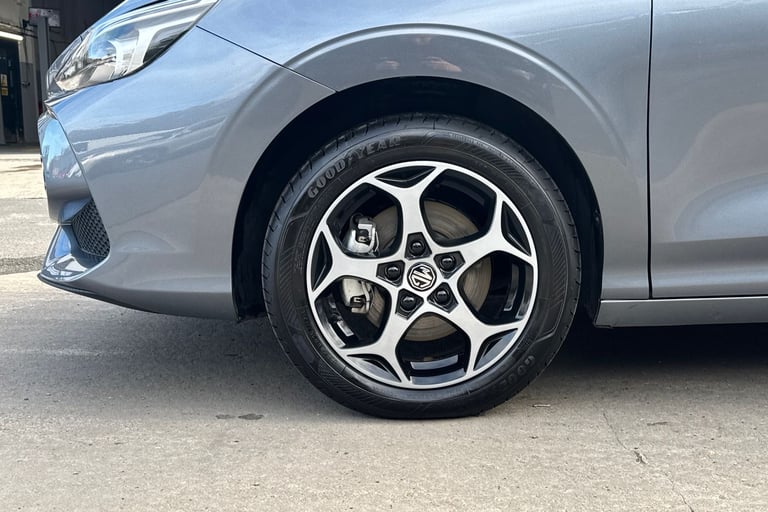 2025 MG MG3 105243 Hatchback Hybrid Automatic