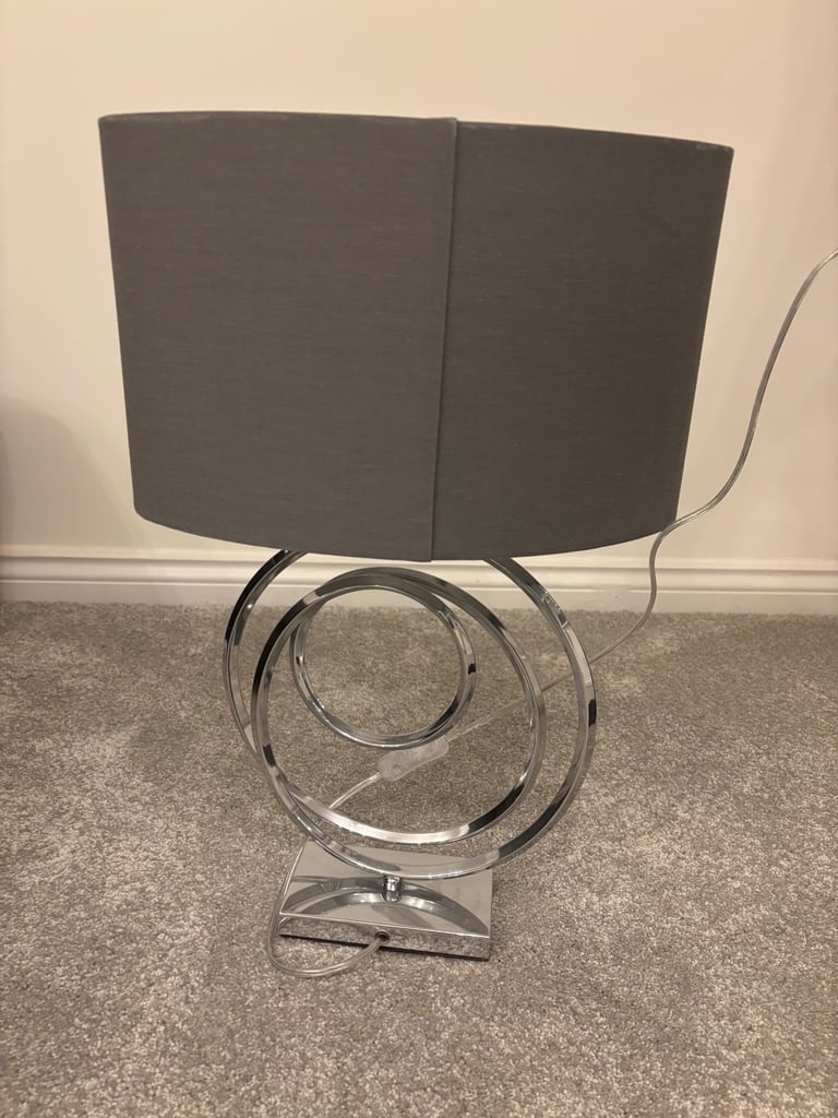 Silver and chrome table lamp 