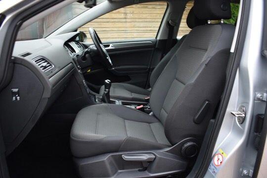 2013 Volkswagen Golf 1.6 TDI BlueMotion Tech SE Euro 5 (s/s) 5dr HATCHBACK Diesel Manual