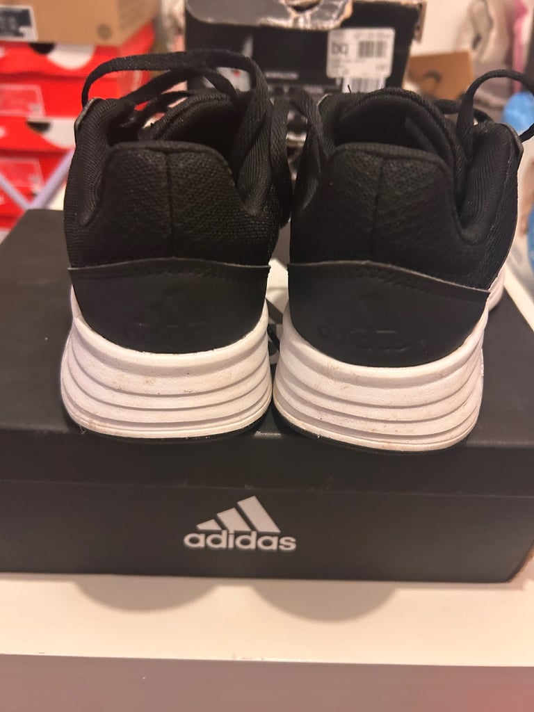 Ladies trainers
