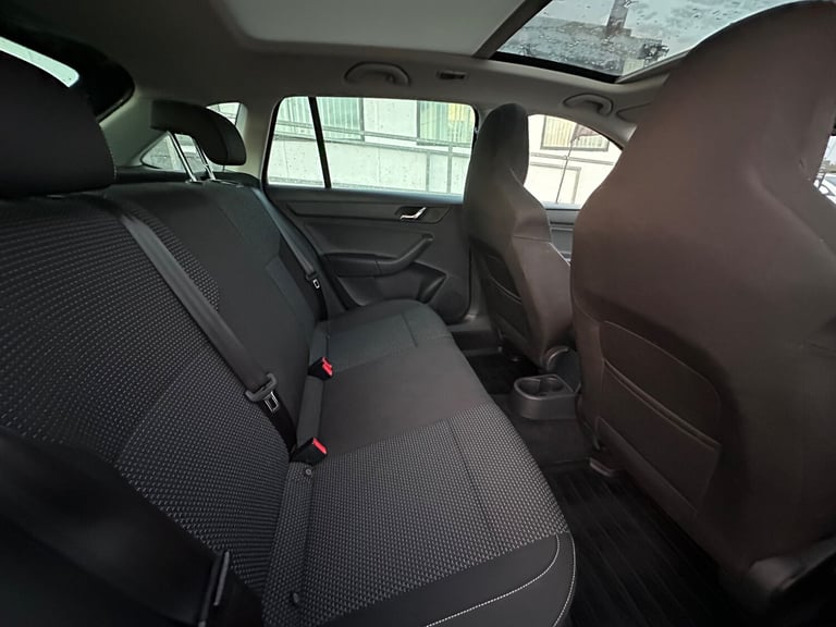 2015 Skoda Rapid Spaceback 1.2 TSI SE Sport Hatchback 5dr Petrol Manual Euro 5