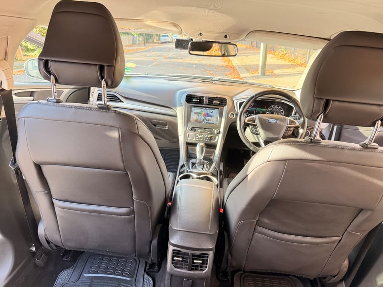 Ford, MONDEO, Hatchback, 2015, Semi-Auto, 1997 (cc), 5 doors