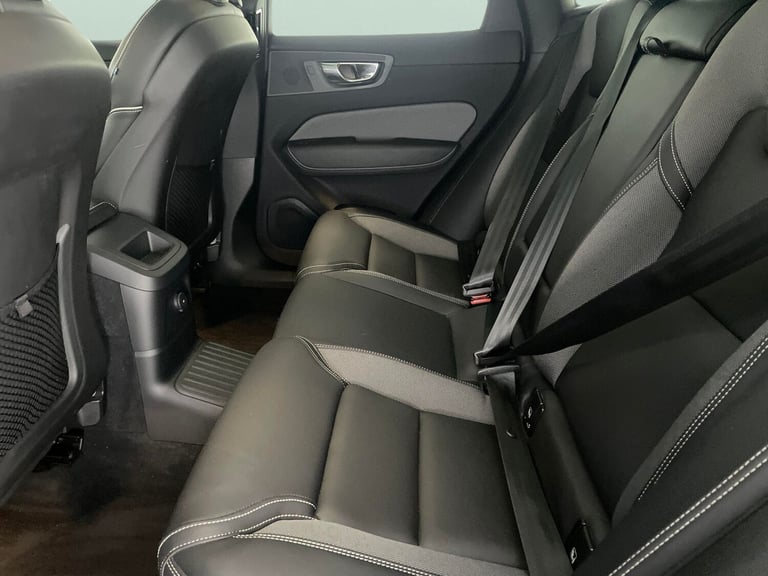 2021 Volvo XC60 2.0 T6 Recharge PHEV R DESIGN 5dr AWD Auto ESTATE PETROL/ELECTRIC Automatic