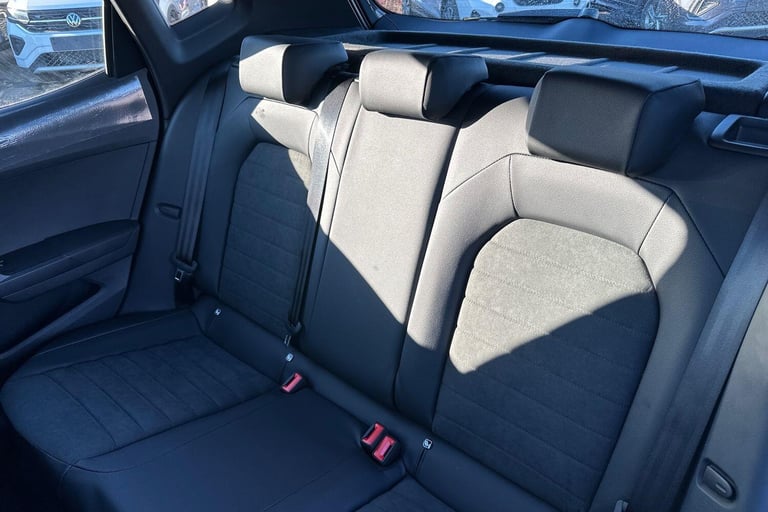 2025 SEAT Arona 1.0 TSI XPERIENCE Lux DSG Euro 6 (s/s) 5dr SUV PETROL Automatic