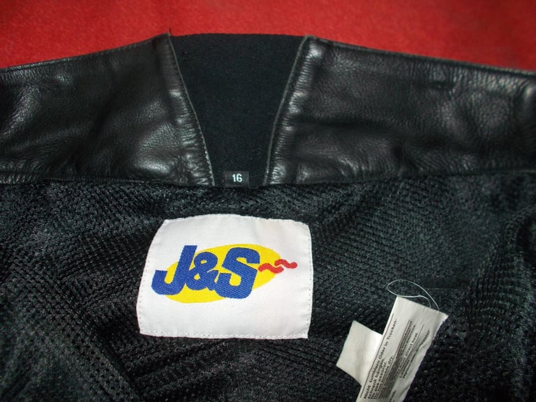 J&S Black Leather Motorcycle Trousers with Belt Size 16 Armoured