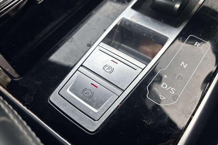  Audi Q8 55 TFSI Quattro Black Edition 5dr Tiptronic SUV Petrol Automatic