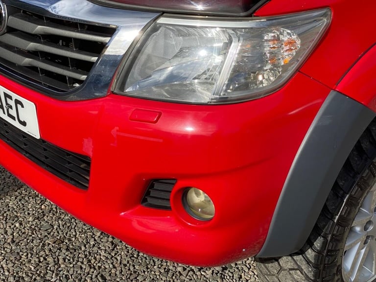 2013 Toyota Hilux Invincible D/Cab Pick Up 3.0 D-4D 4WD 171 PICK UP DIESEL Manual
