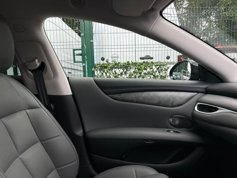 2025 MG MG IM5 300kW Long Range 100kWh 5dr Auto HATCHBACK ELECTRIC Automatic