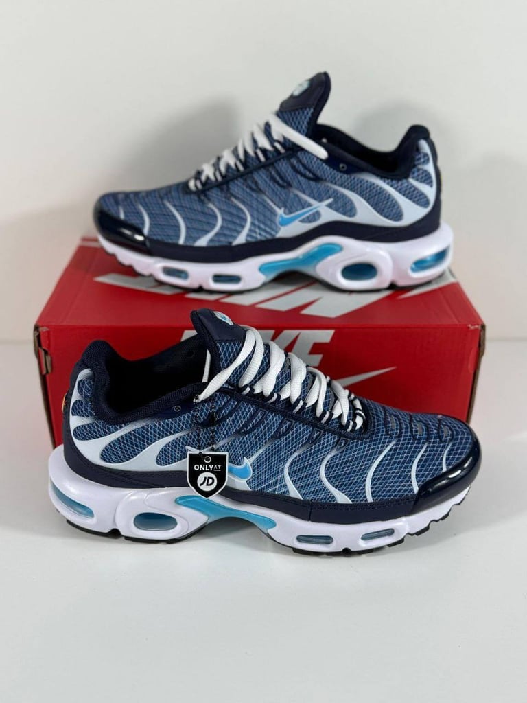 Brand New men's trainers 