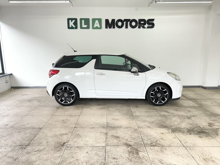CITROEN DS3 1.6 HDi Black White Manual Diesel 2010