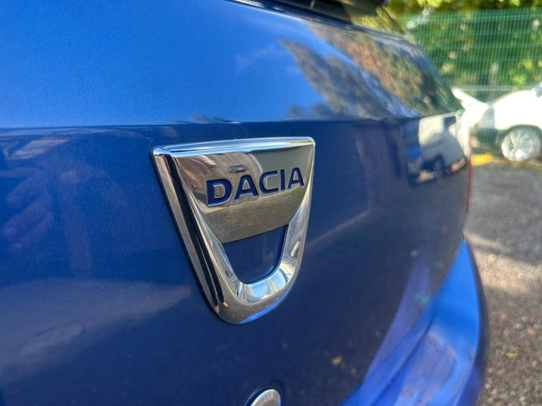 2013 Dacia Sandero 0.9 TCe Laureate Euro 5 5dr HATCHBACK Petrol Manual