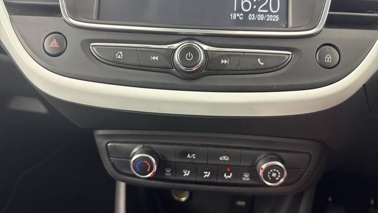 2021 Vauxhall Crossland X 1.2T [110] Griffin 5dr [6 Spd] [Start Stop] HATCHBACK PETROL Manual