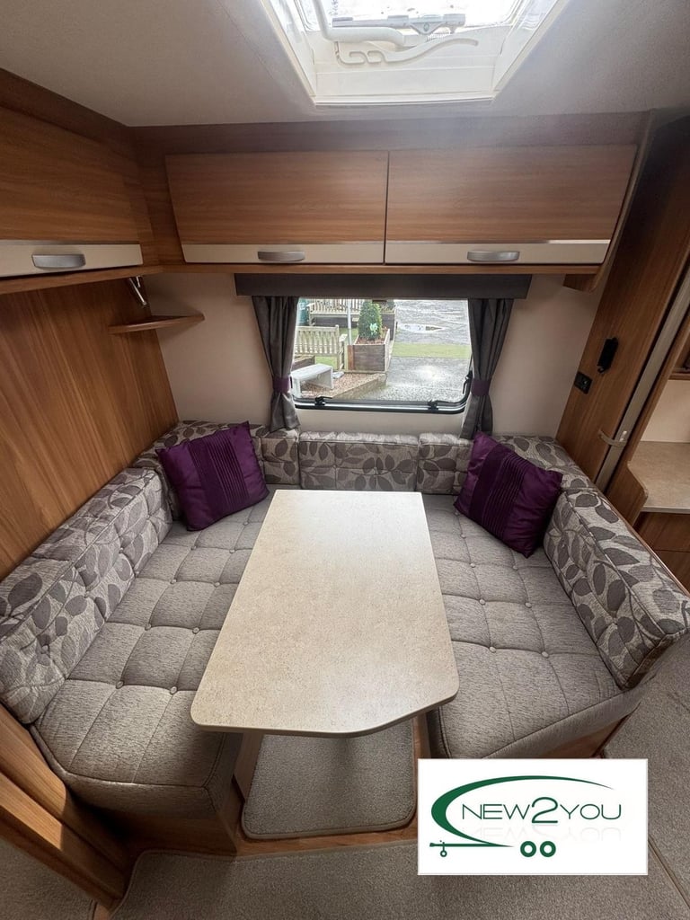 2014 Lunar Quasar 564 4 Berth Caravan + Motor Mover - STOCK NO E229