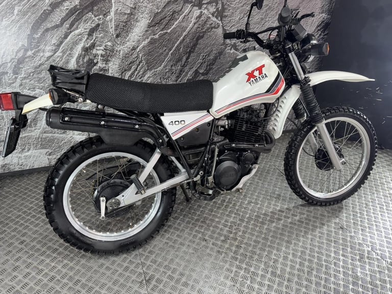 YAMAHA XT400 XT 400 1984