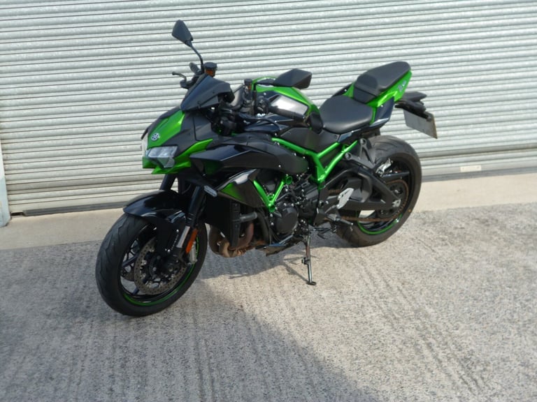 image for KAWASAKI H2 SUPER CHARGED ZR 1000 