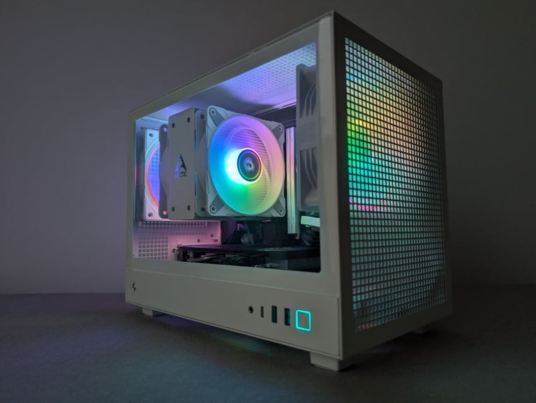 AMD Ryzen ITX Gaming PC | RTX | 32GB Ram | Aorus Elite | Deep Cool | Arctic | MSI |
