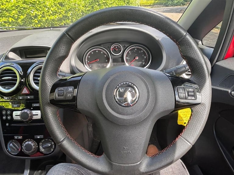 2014 Vauxhall Corsa 1.4 SRi 3dr [AC] HATCHBACK PETROL Manual