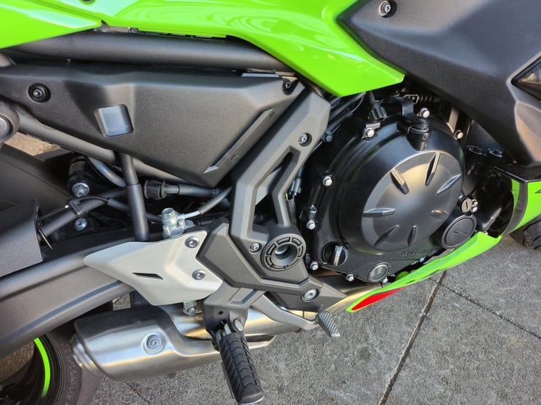 2023 Kawasaki Ninja 650 KRT 