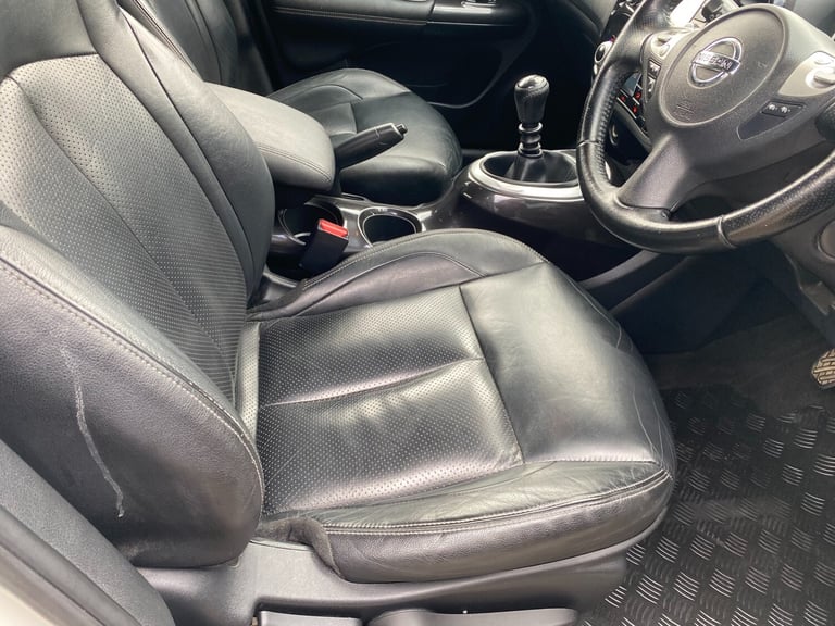 2014 Nissan Juke 1.5 dCi Tekna 5dr HATCHBACK Diesel Manual