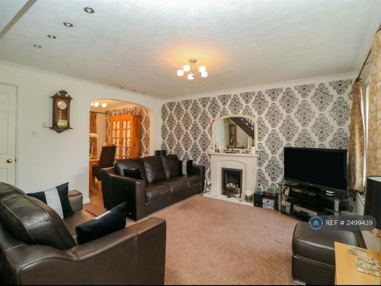 4 bedroom house in Muirfield Avenue, Doncaster, DN4 (4 bed) (#2499439)