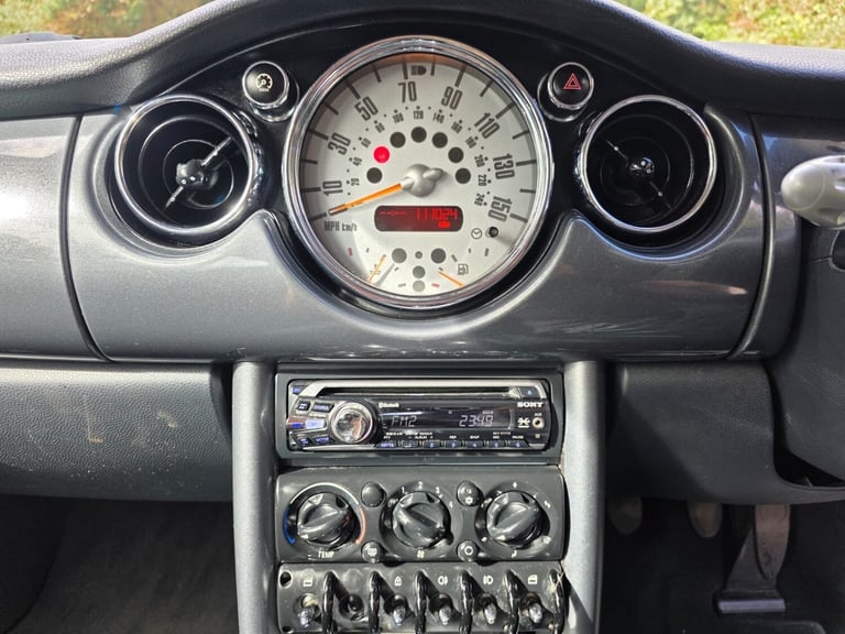 2005 Mini Hatch Cooper 1.6 One 3dr Petrol