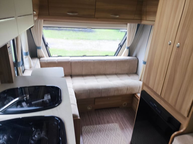 2014 Elddis Xplore 304 – 4 Berth Lightweight Compact Caravan