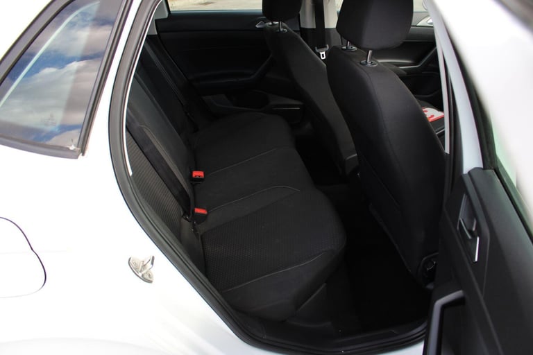 2018 Volkswagen Polo 1.0 TSI SE Euro 6 (s/s) 5dr HATCHBACK Petrol Manual