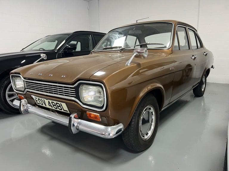 1974 Ford Escort 1.3 5dr XL Hatchback Petrol Manual
