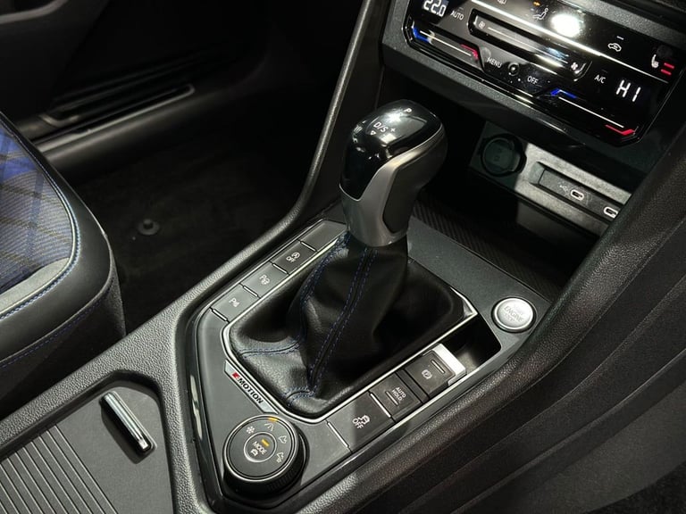 2021 71 VOLKSWAGEN TIGUAN 2.0 TSI R SUV 5DR PETROL DSG 4MOTION EURO 6 (S/S) (320